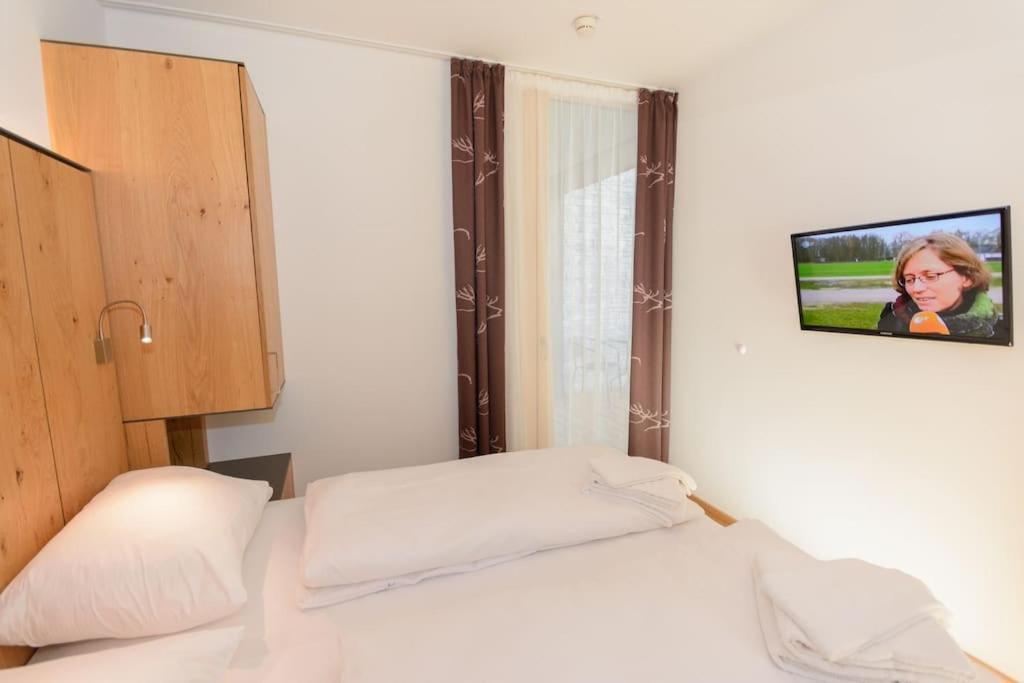Apartment Am Sonnenhang Top 6 นอยเคียร์เชน อัม โกรสเวเนดิเกอร์ ภายนอก รูปภาพ